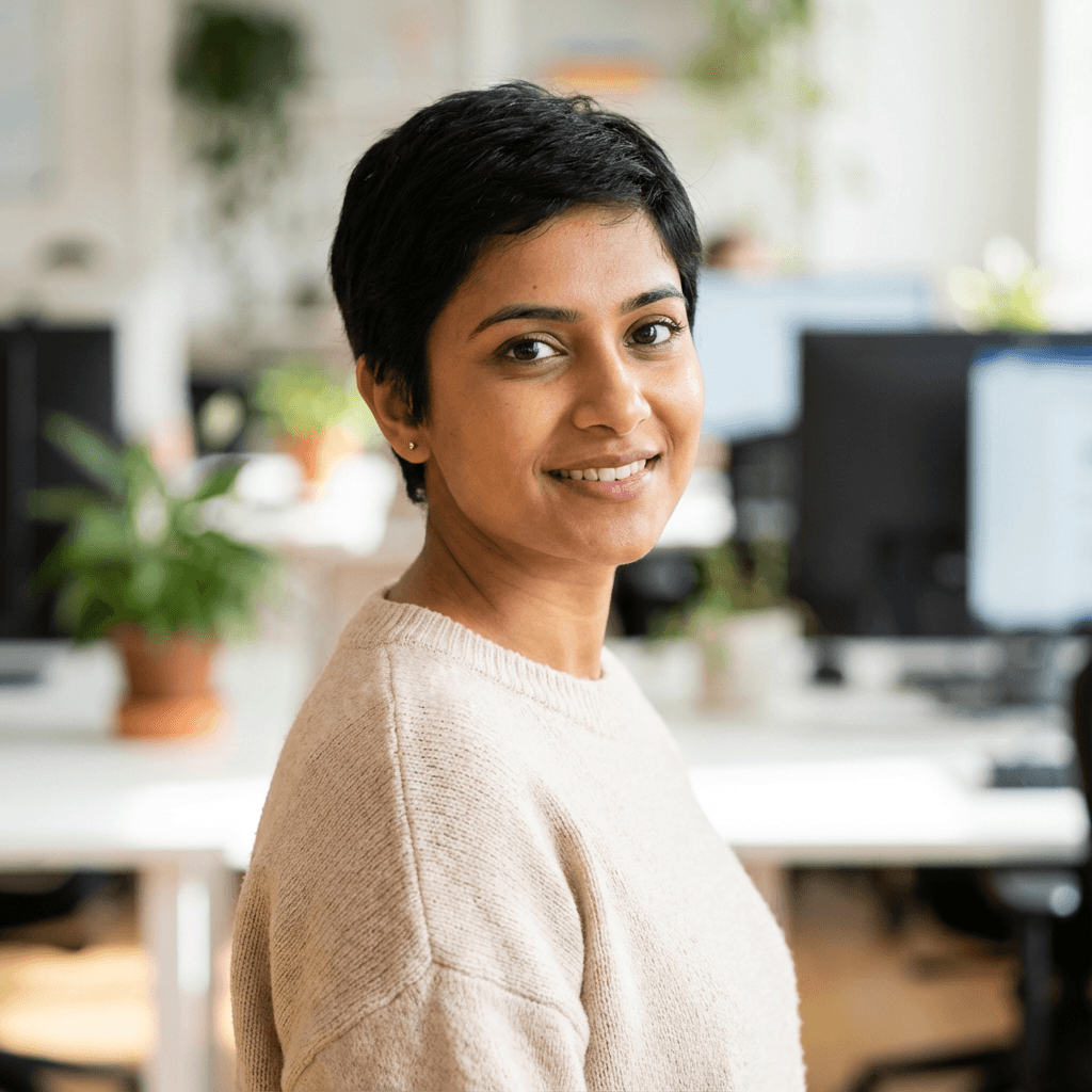 Female business owner in her late 20s, Hispanic, confident and professional