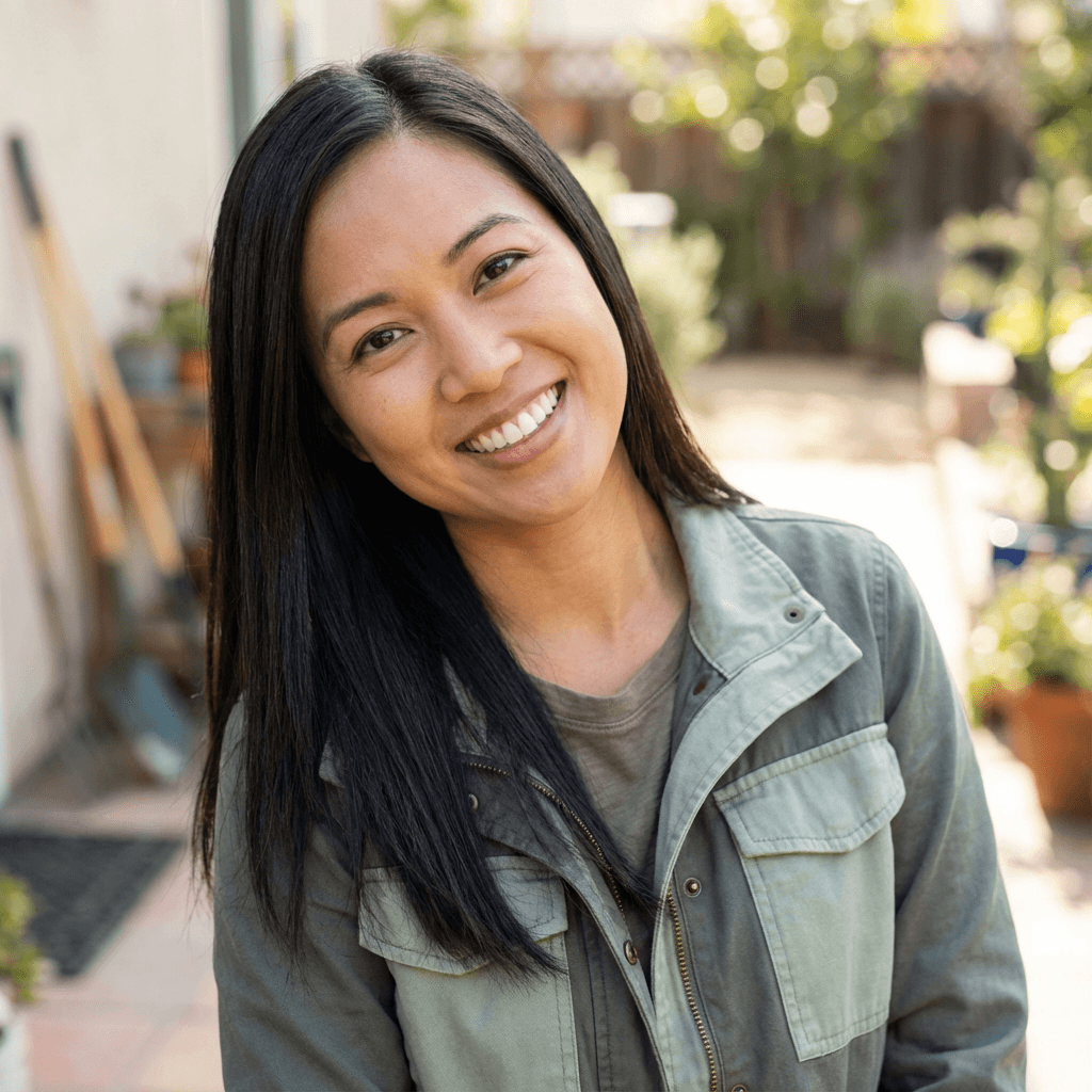 Headshot of a female homeowner in her late 40s